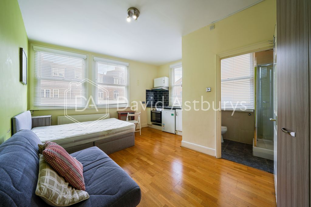 Property photo 1 of 10 Flat 3, 66A Churchway Nw1 1Lt-1