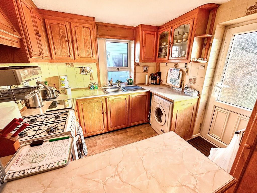 Property photo 3 of 15 Image00012.Jpg
