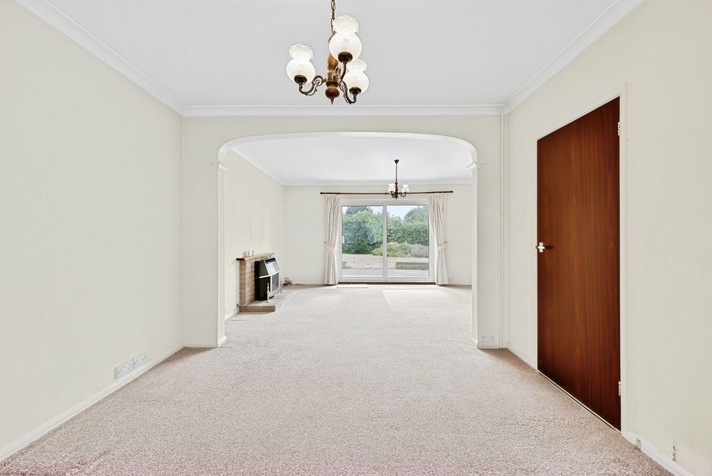 Property photo 3 of 15 Pbox-Img.Jpg