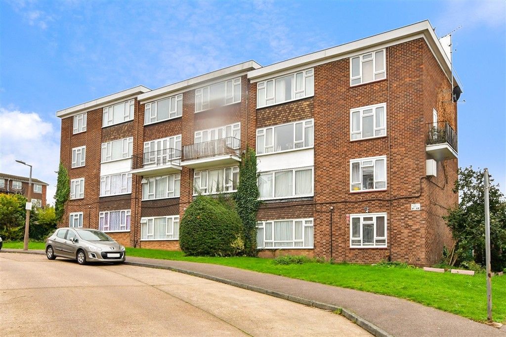 Property photo 3 of 10 External Web