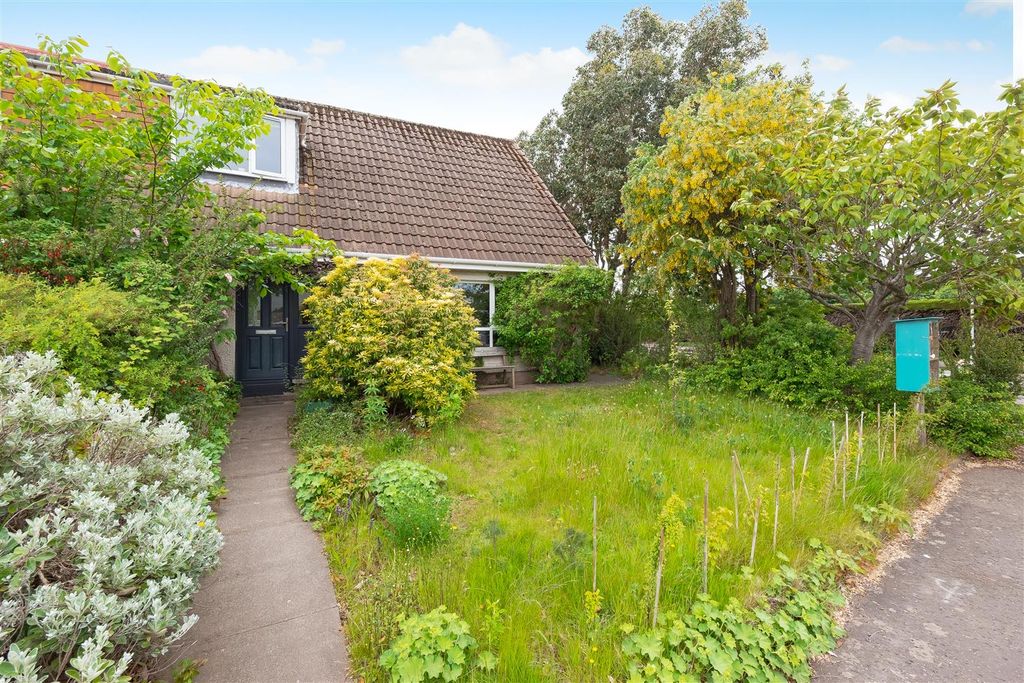 Property photo 1 of 22