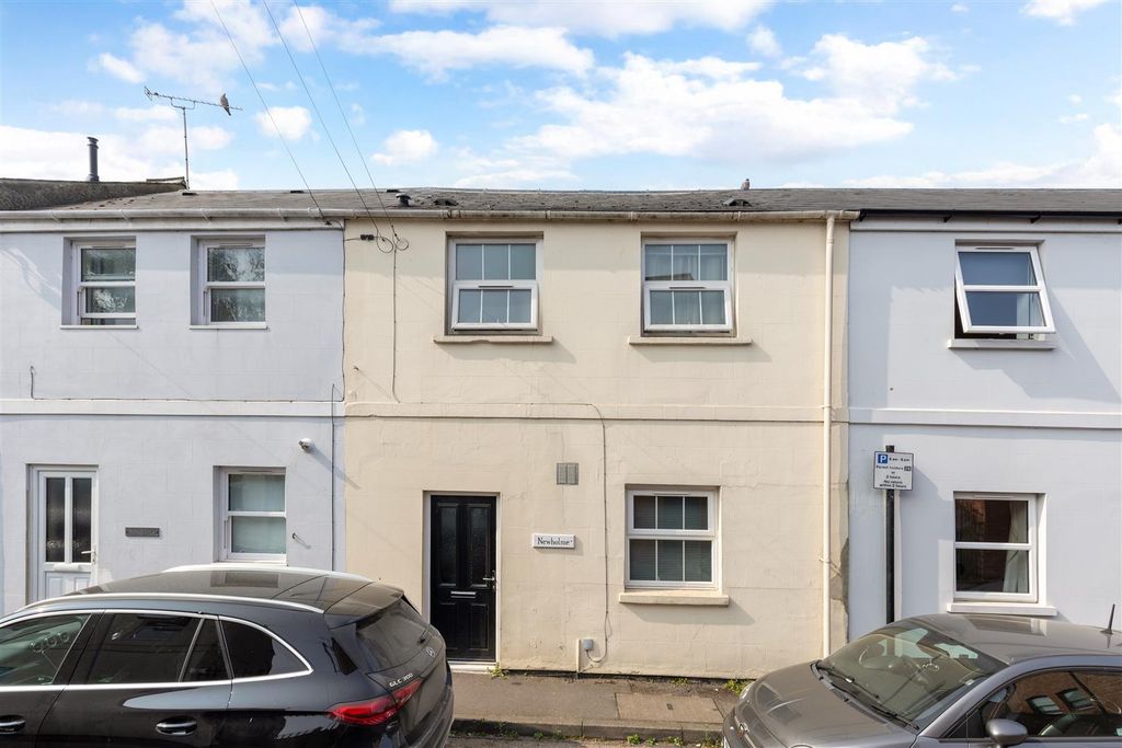 Property photo 1 of 10 111848_Newholme-Upper-Bath-Street-1.Jpg