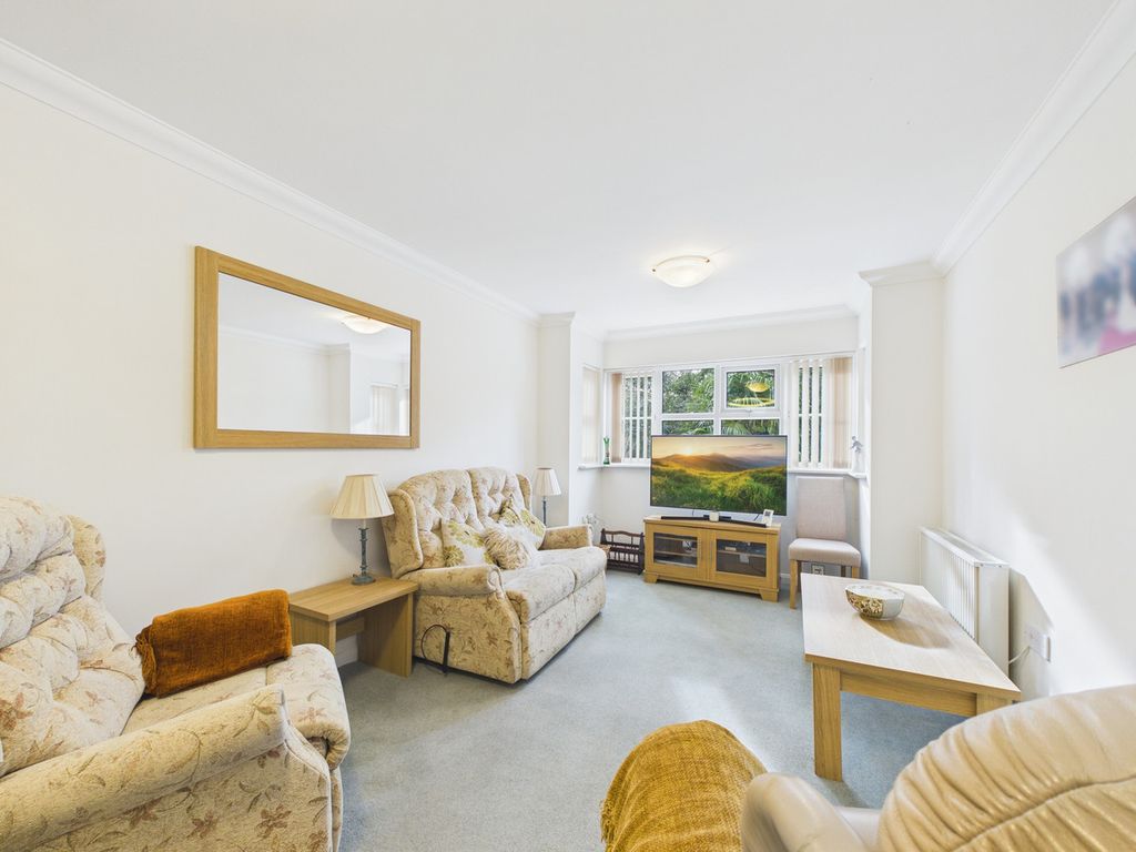 Property photo 2 of 23