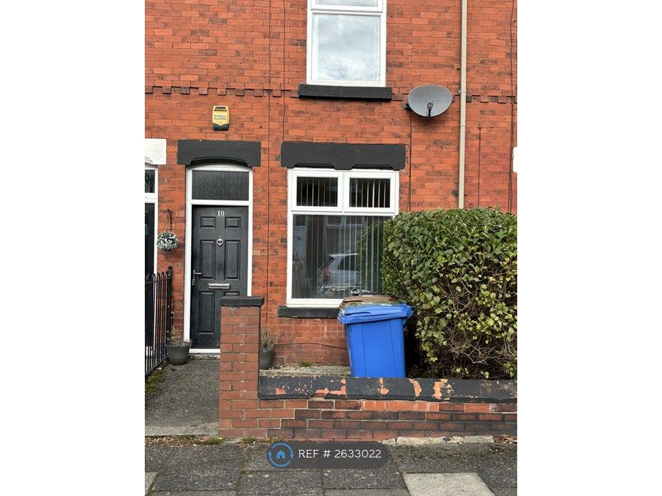 Property photo 1 of 11 Lovely Mid Terrace On Cul-De-Sac