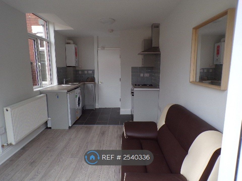Property photo 2 of 18 Gf Flat  - Living Room / Kitchen