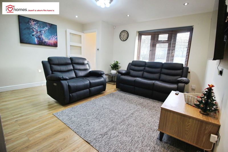 Property photo 3 of 11 Photo 8