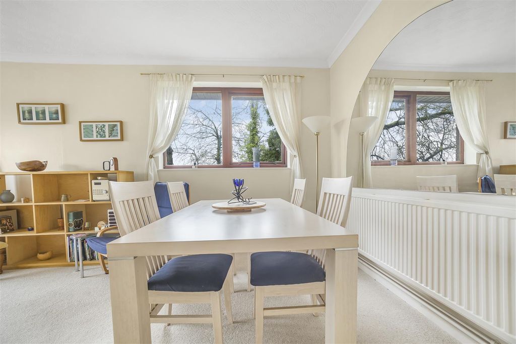 Additional image 8 of 1 bed flat for saleHeath Close, West Cross, Swansea SA3