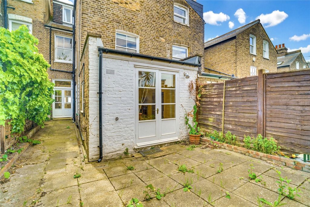 Property photo 3 of 20 Picture No. 43