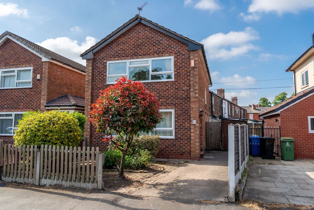 Property photo 2 of 19 Picture No. 02