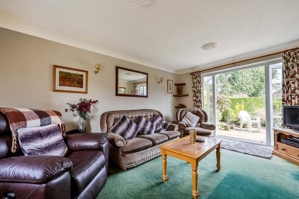 Property photo 2 of 18