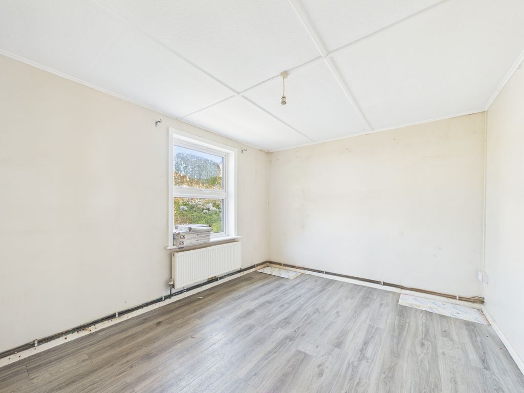 Property photo 2 of 8 Bedroom One