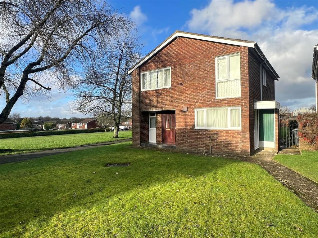 Property photo 1 of 23 Front