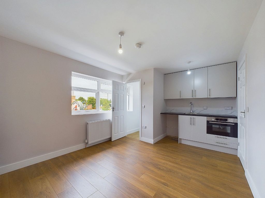 Property photo 3 of 6 3444842