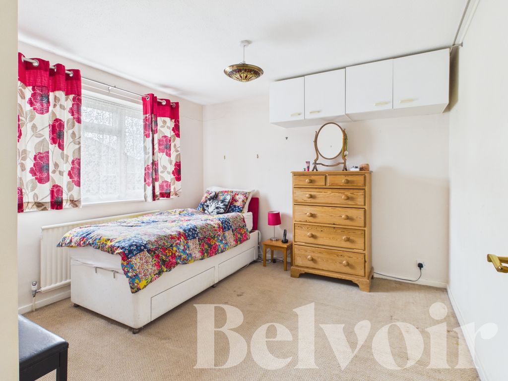 Property photo 3 of 19