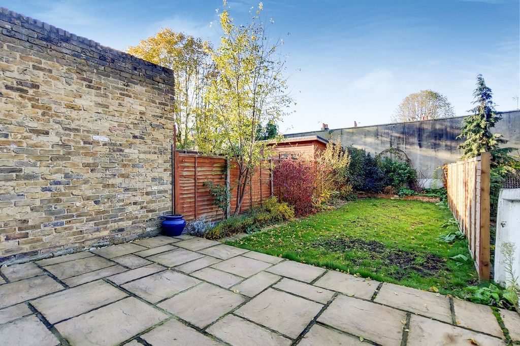 Property photo 3 of 12 Picture No. 06