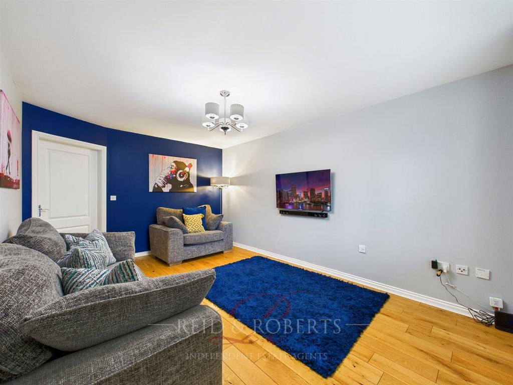 Property photo 3 of 21 Cam05148G0-Pr0108-Still005.Jpg