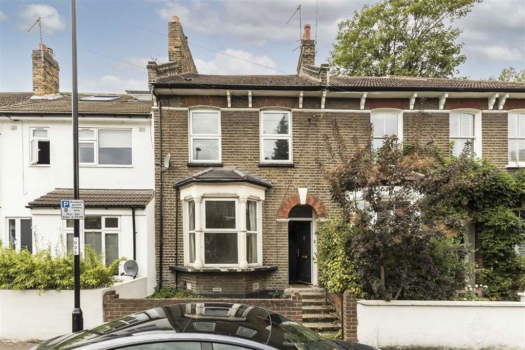 Property photo 1 of 8