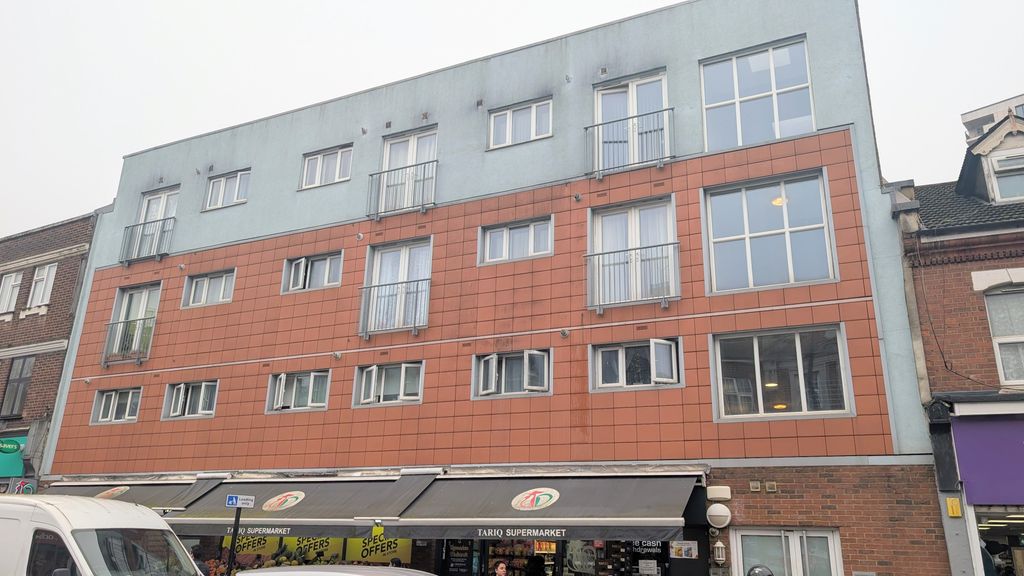 Property photo 1 of 11 Image