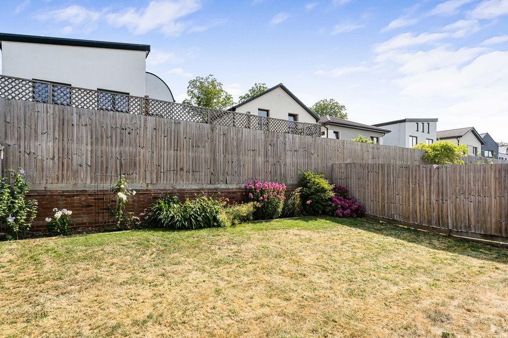 Property photo 3 of 30