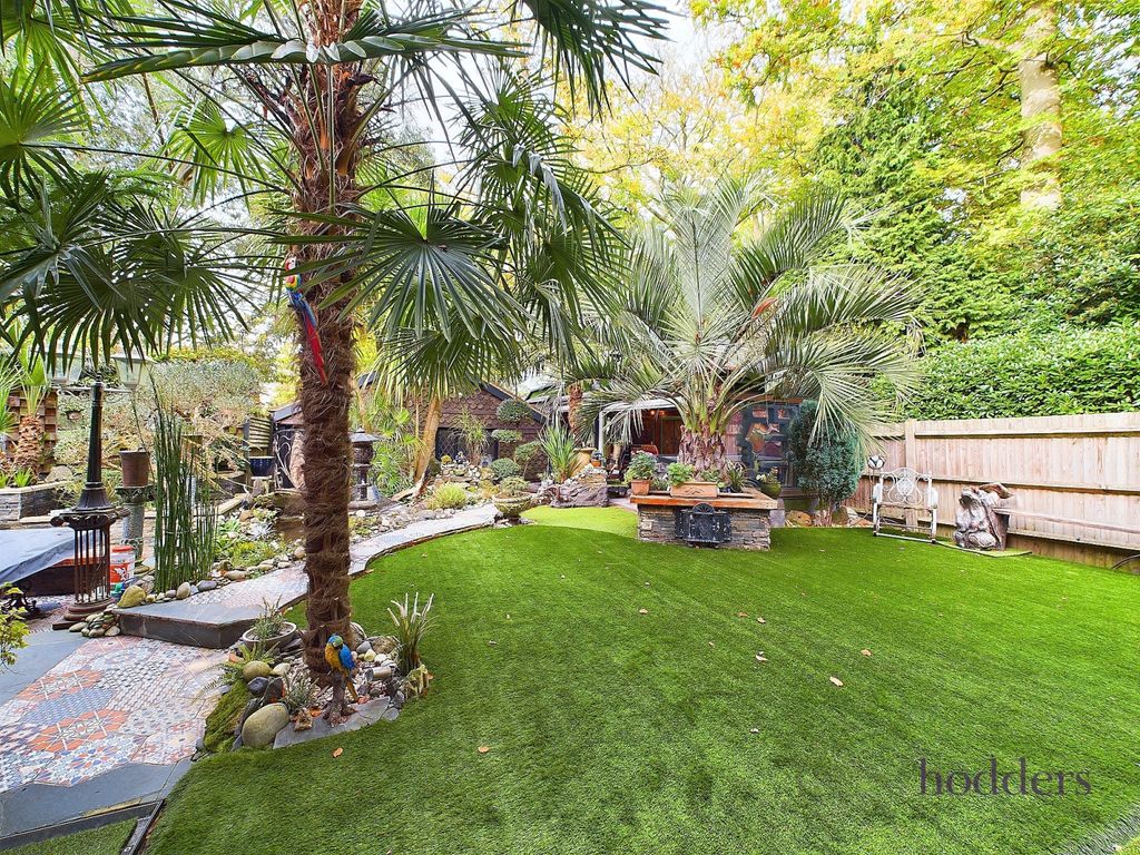 Property photo 3 of 23 Picture No. 20