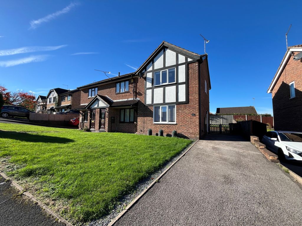 Property photo 1 of 13