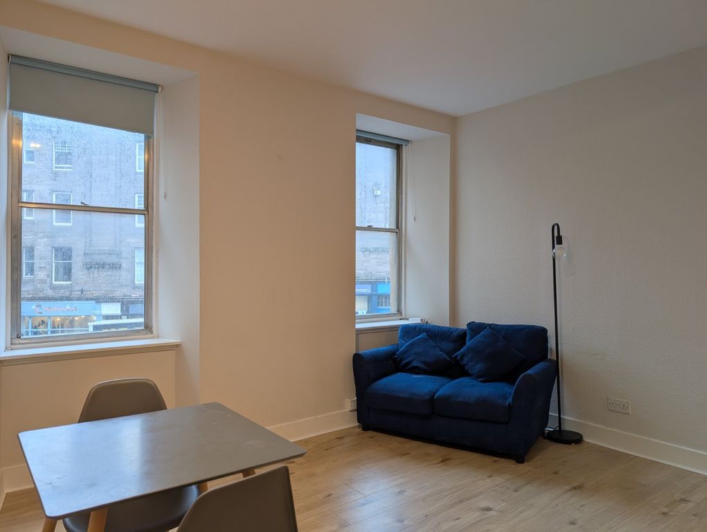 Property photo 2 of 16 Picture No. 05