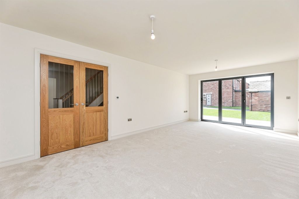 Property photo 2 of 2