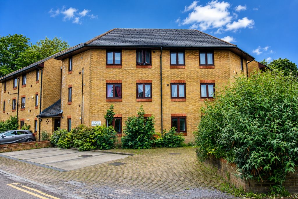 Property photo 1 of 8 Ed71A05E-92F4-42Bf-Be57-8A54Ea3269De