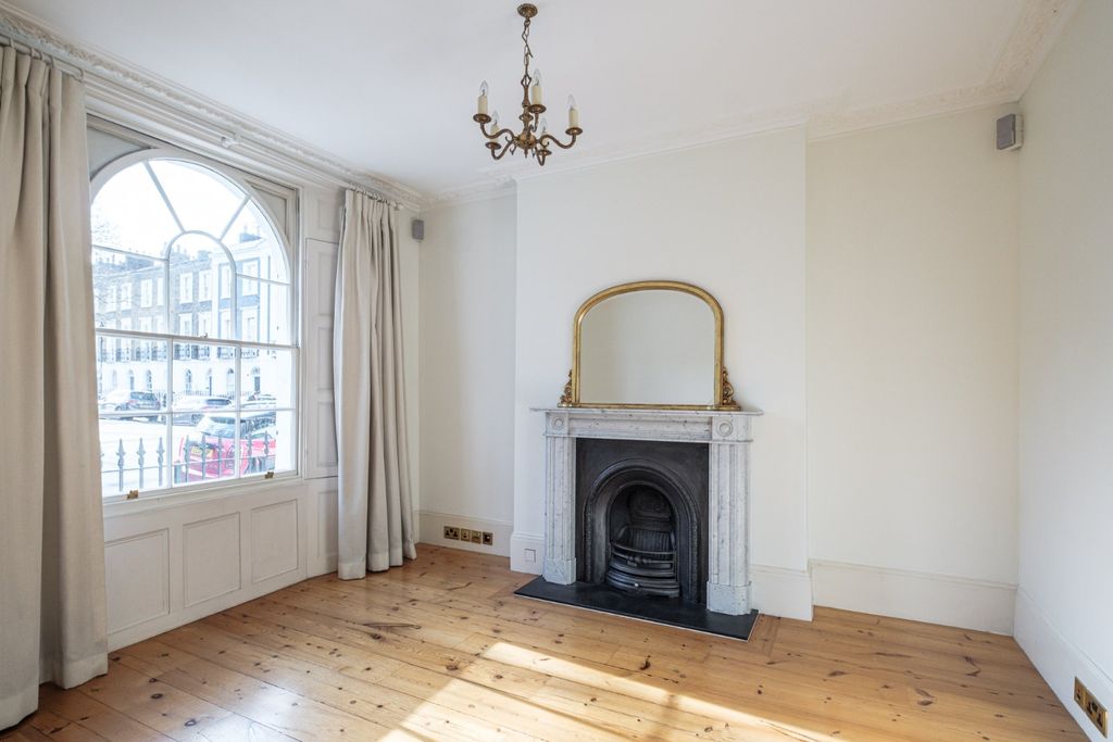 Property photo 2 of 29