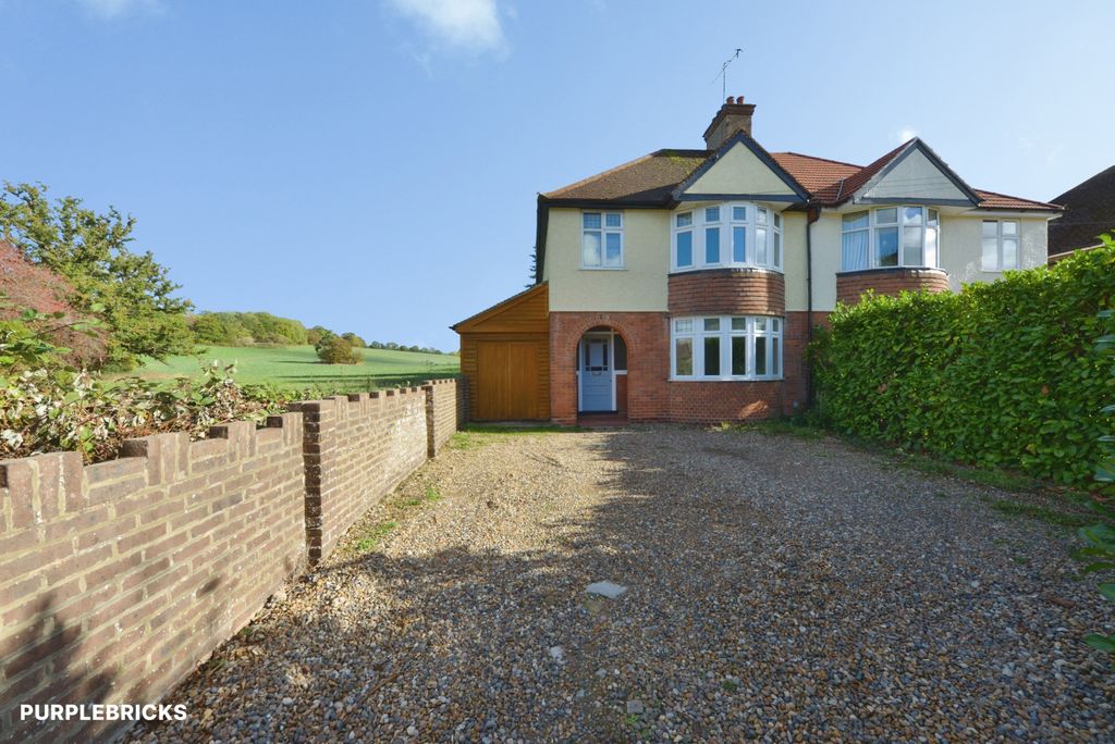 Property photo 1 of 30