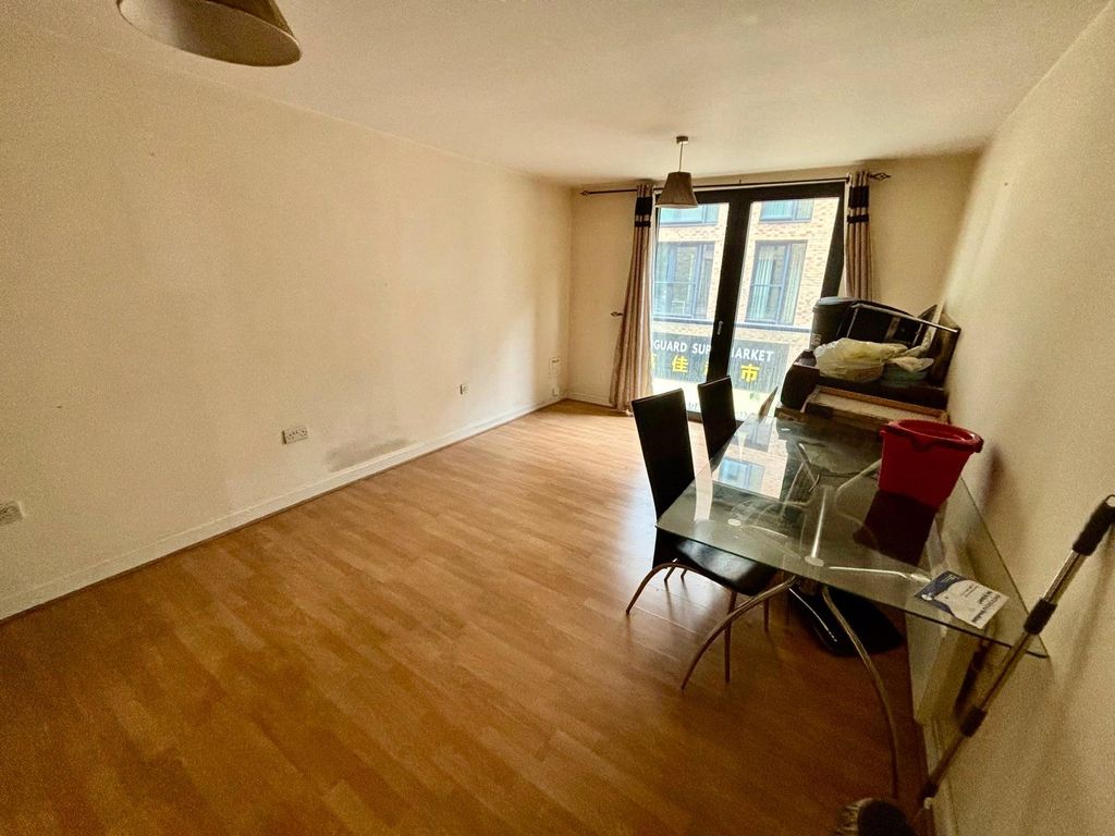 Property photo 2 of 8 Picture No. 03