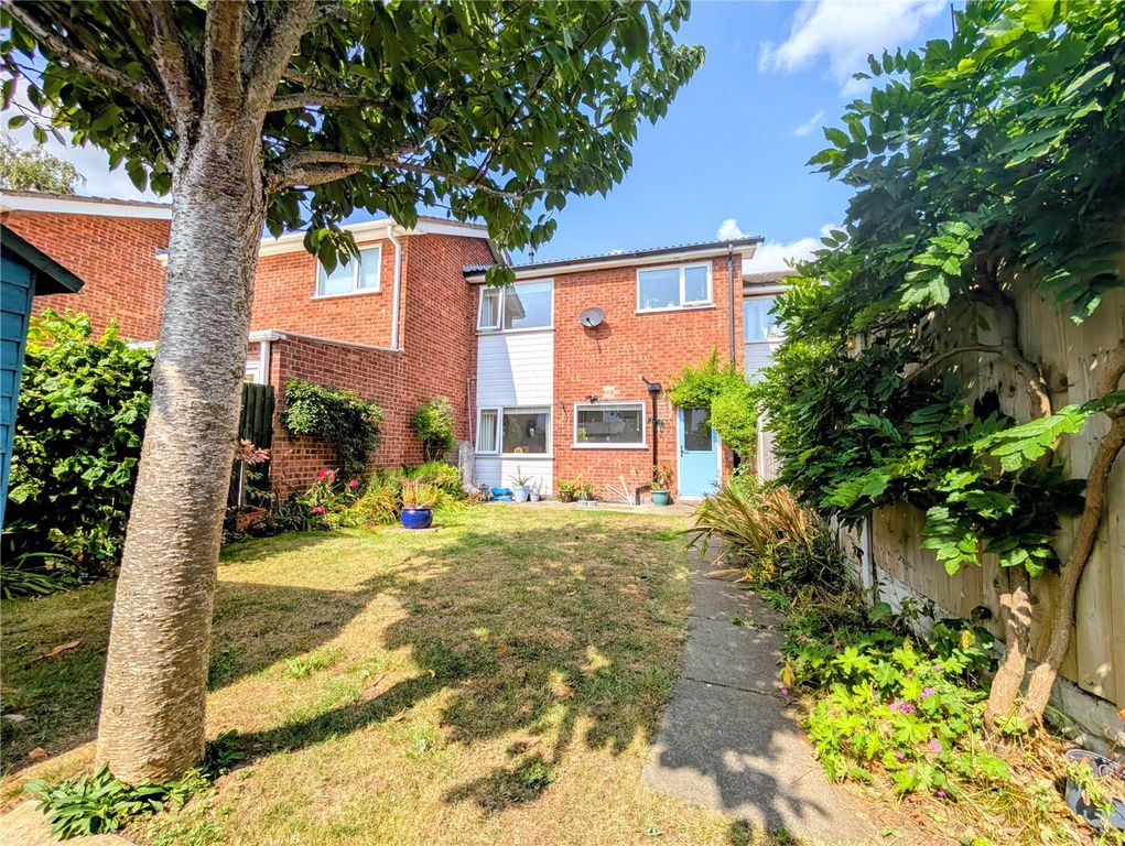 Property photo 2 of 21 Picture No. 16
