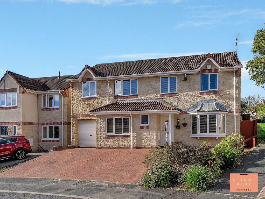 Property photo 1 of 39