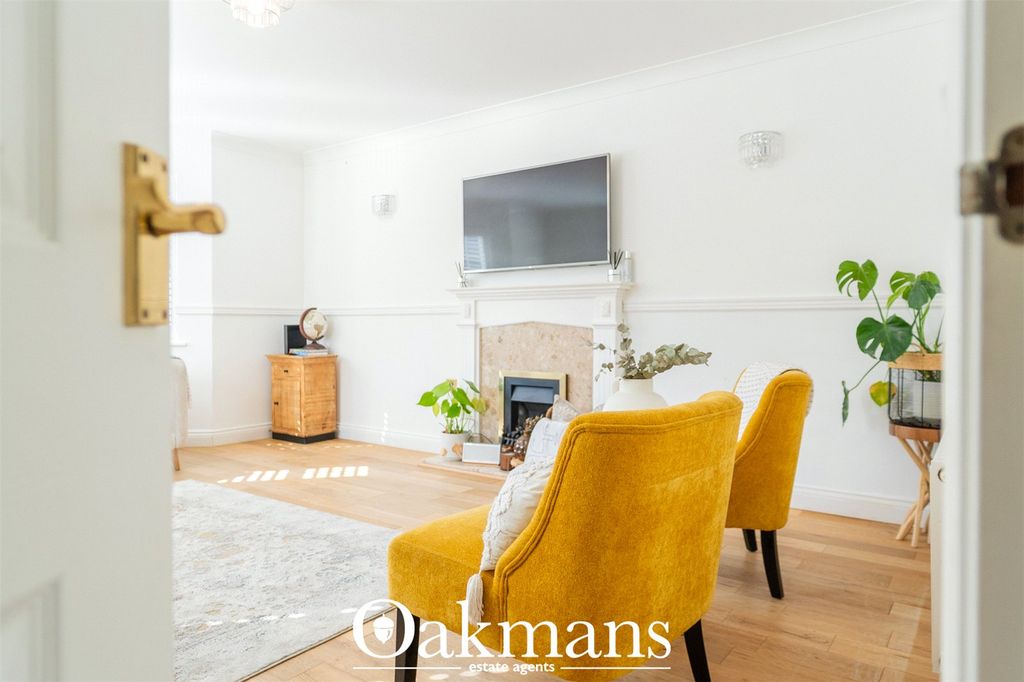 Property photo 3 of 57 Picture No. 32