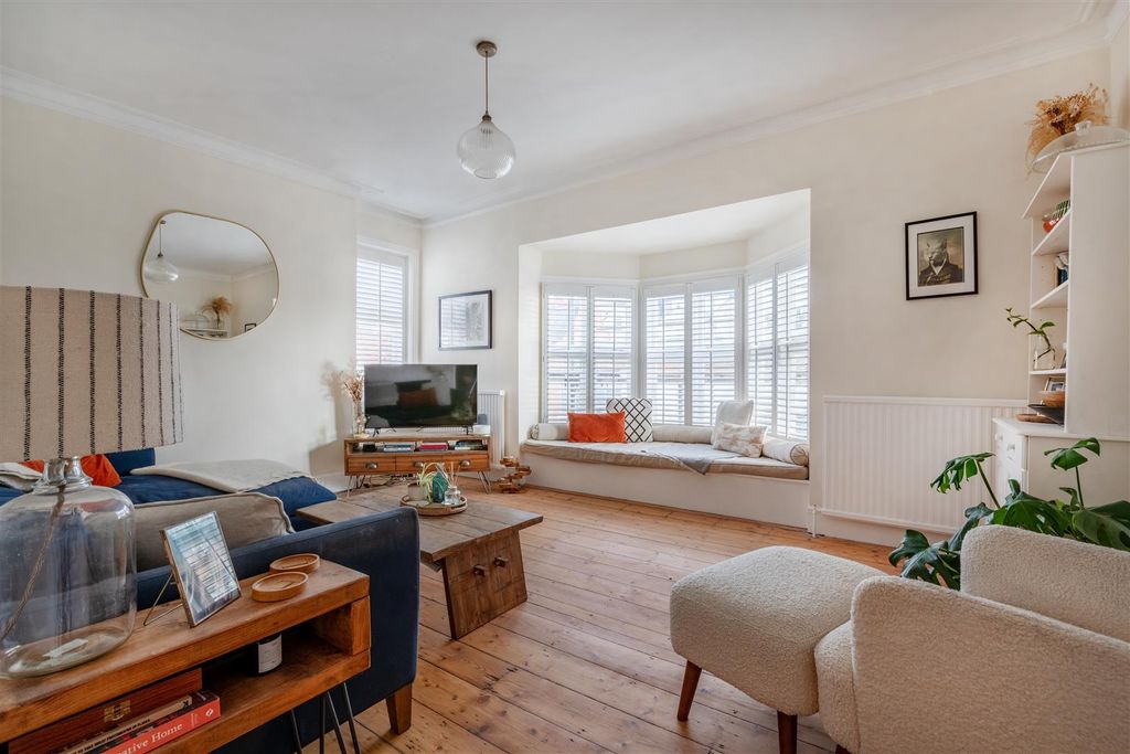 Property photo 2 of 13 Reception