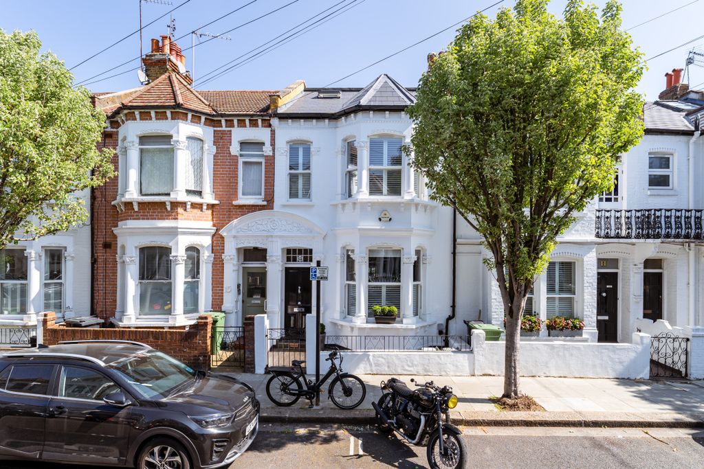 Property photo 1 of 14 1