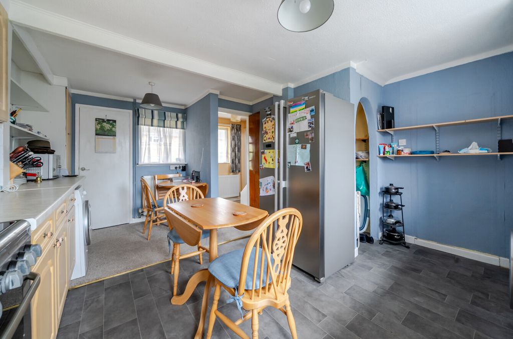 Property photo 3 of 12 176A217d7A4Bbd1147131719E92Cf91c9161717