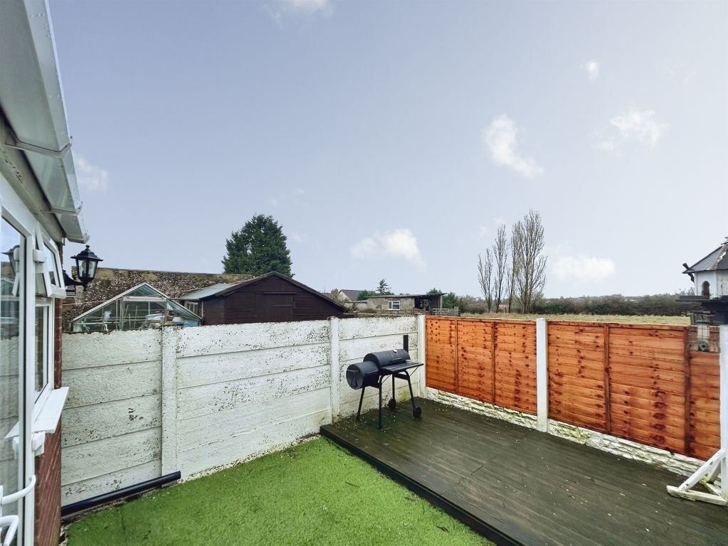 Property photo 3 of 18