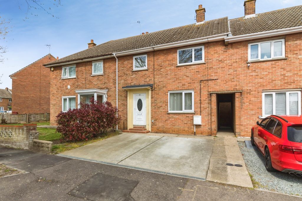 Property photo 1 of 32