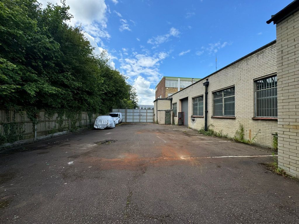 Property photo 2 of 2