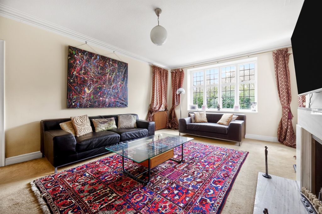 Property photo 3 of 20