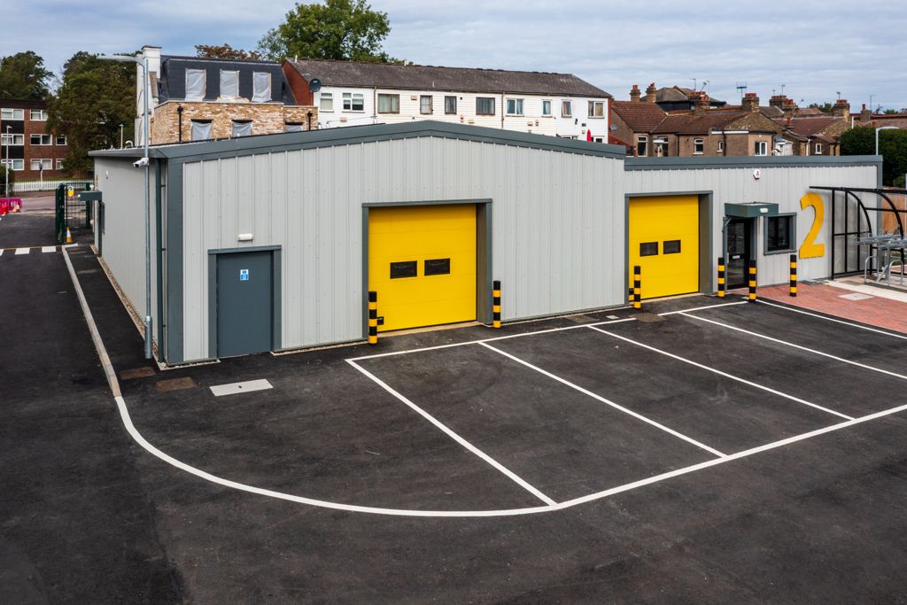 Property photo 1 of 5 Photo 5