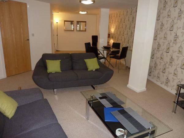 Property photo 2 of 9