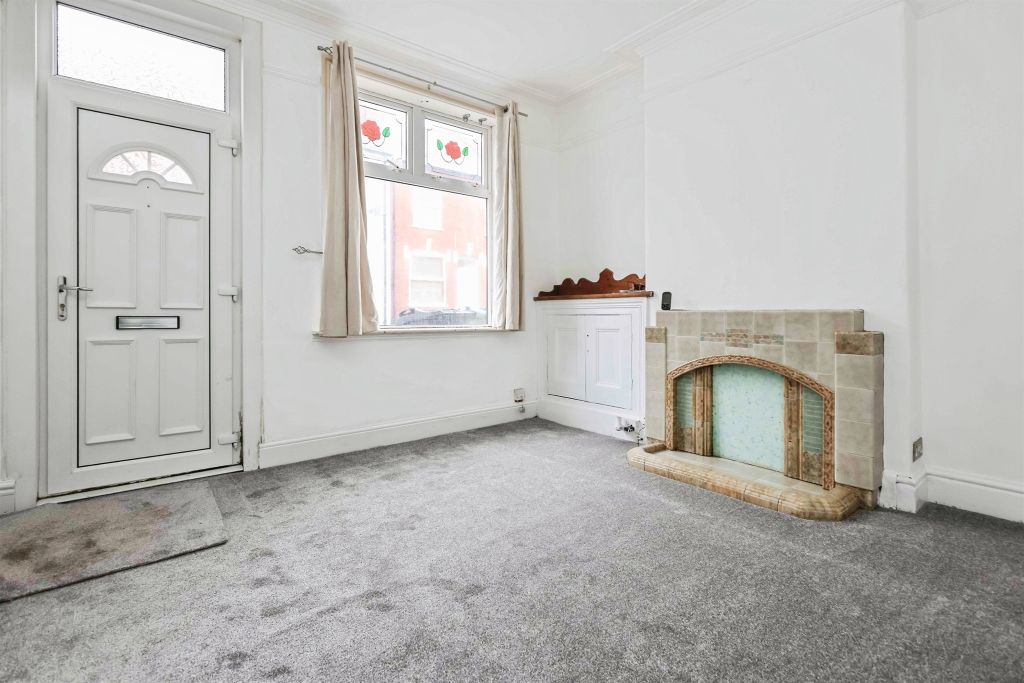 Property photo 3 of 16