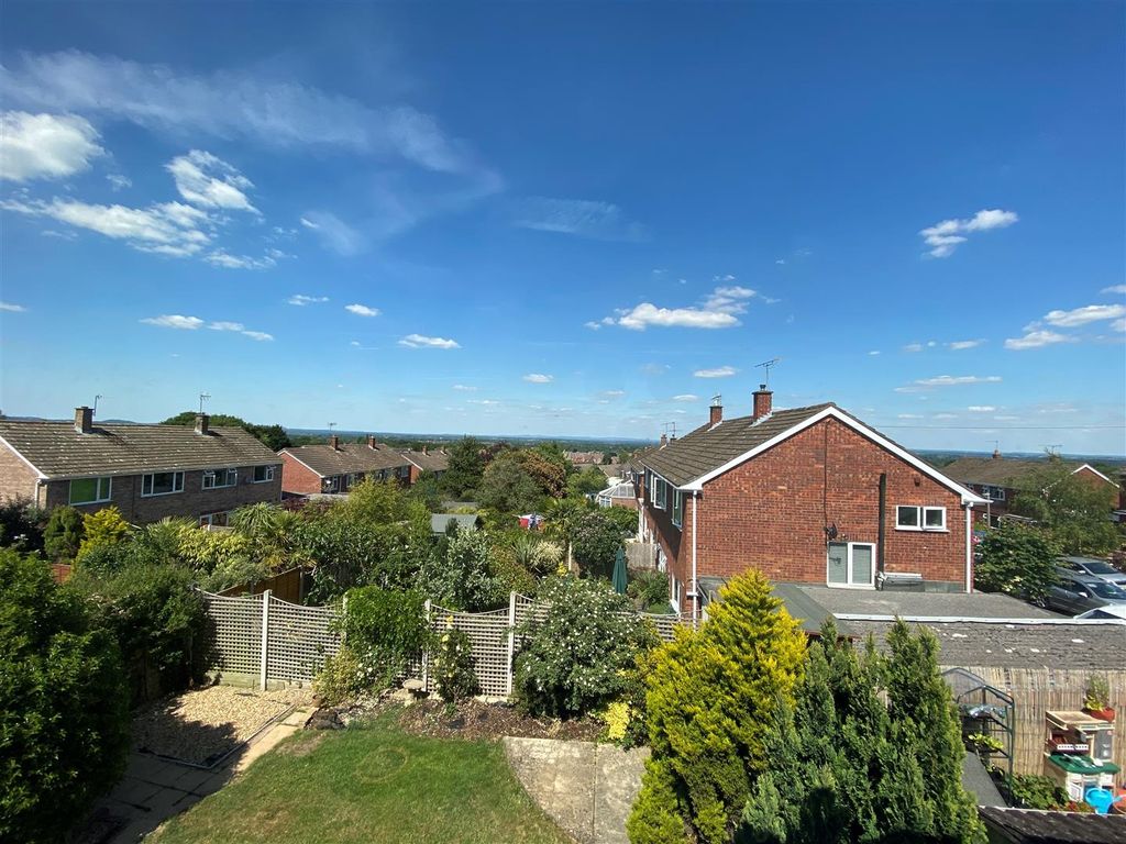 Property photo 2 of 9 38 Broadlands View.Jpg