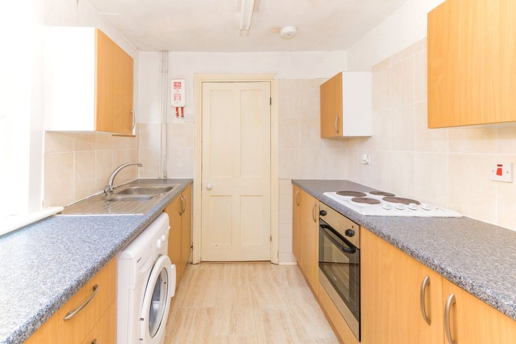 Property photo 3 of 8 Picture No. 07