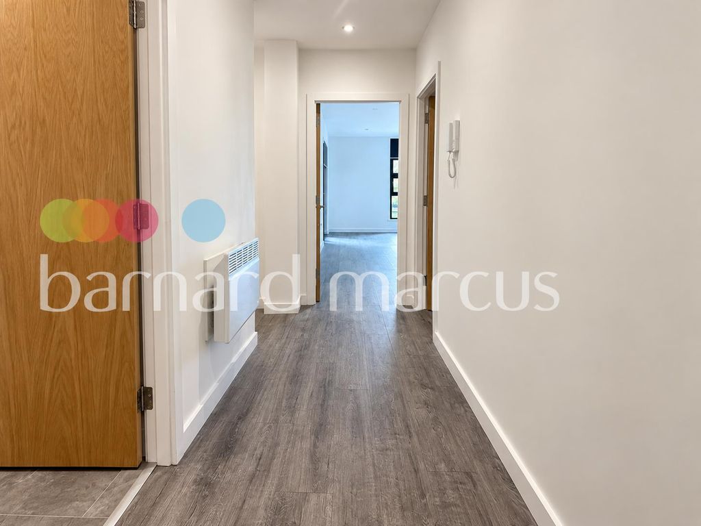 Property photo 3 of 13 Hallway