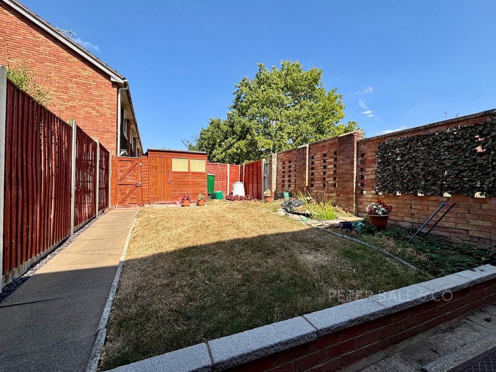 Property photo 2 of 17 Rear Garden