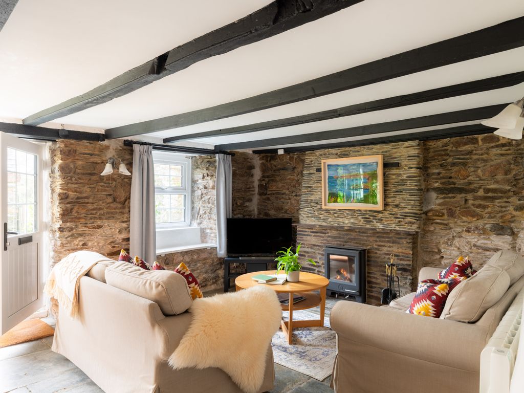 Property photo 2 of 15 Gallery