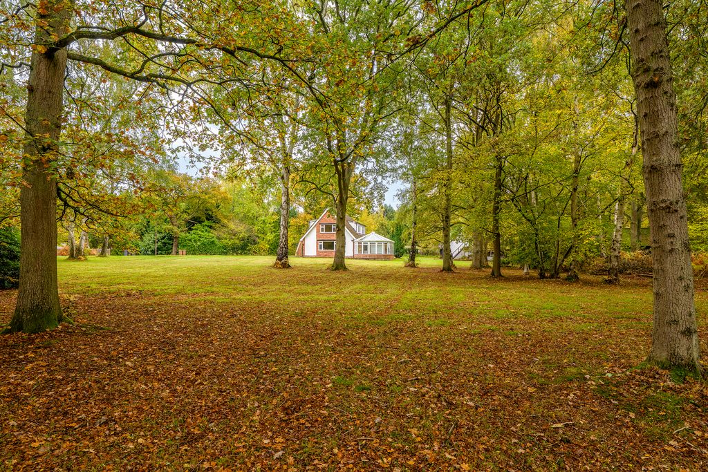 Property photo 2 of 34 27